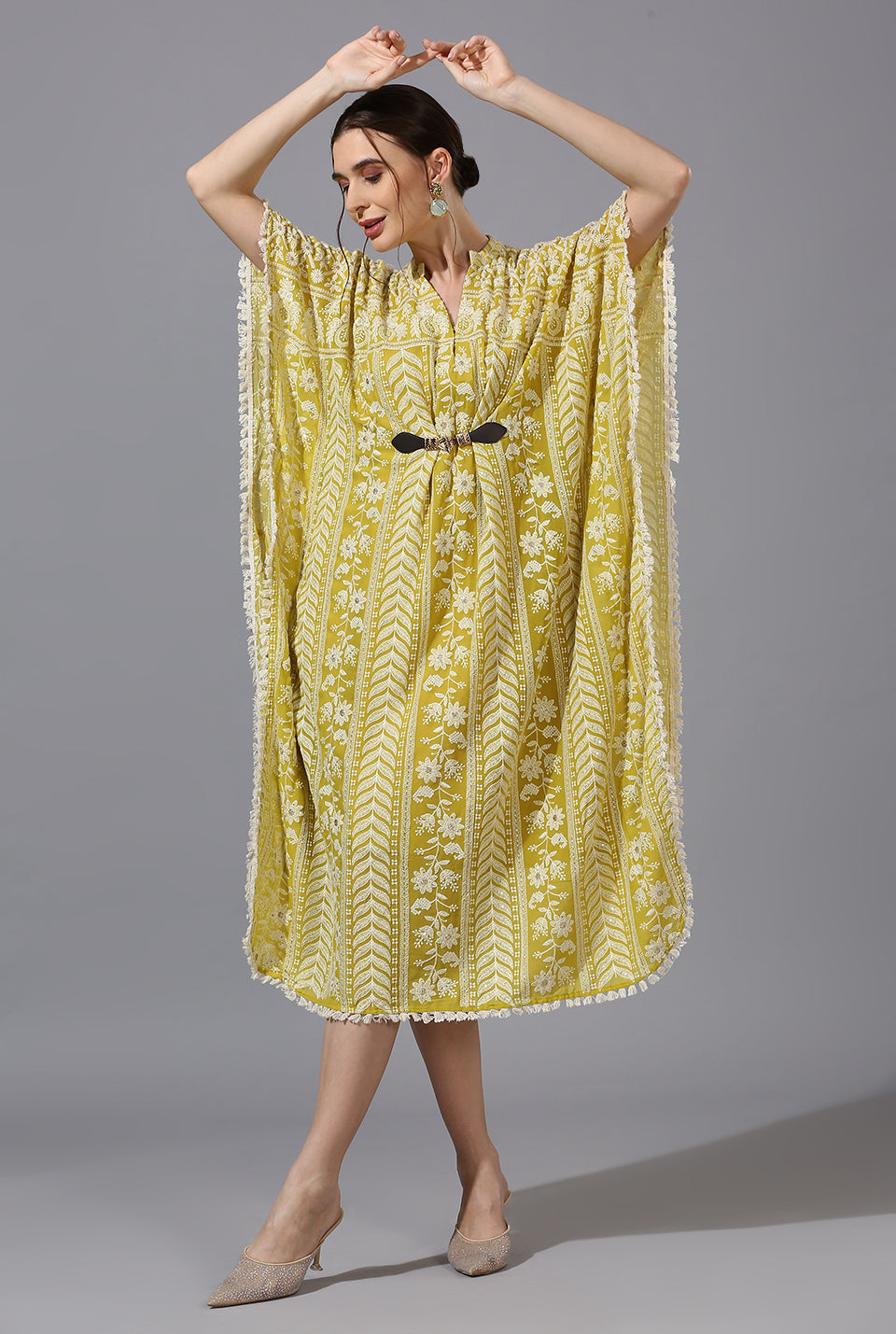 Yellow White Single Buckle Kaftan