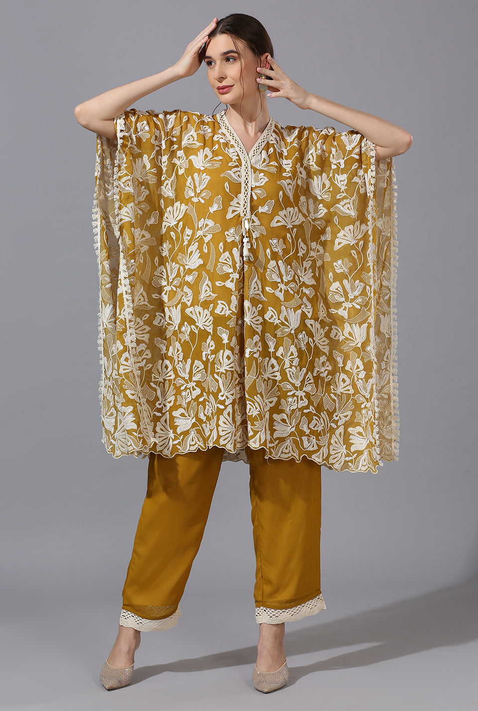 Medallion Floral Kaftan